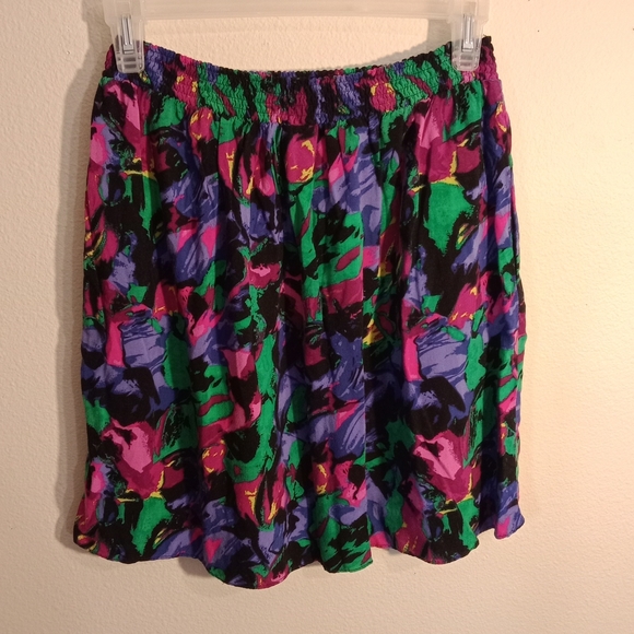 Massimo colorful floral pattern skirt with stretchy waist size small - Picture 2 of 6